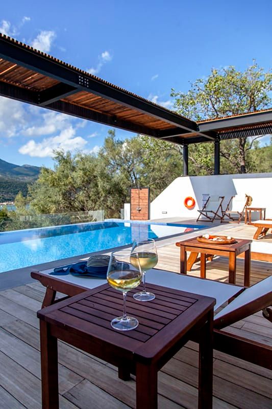 villa-theia-desimi-lefkada-greece-pool-luxury-1 - Αντιγραφή.jpg